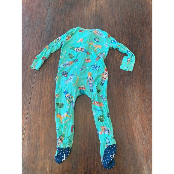 Posh Peanut Christmas footie pajamas - Picture 2 of 6